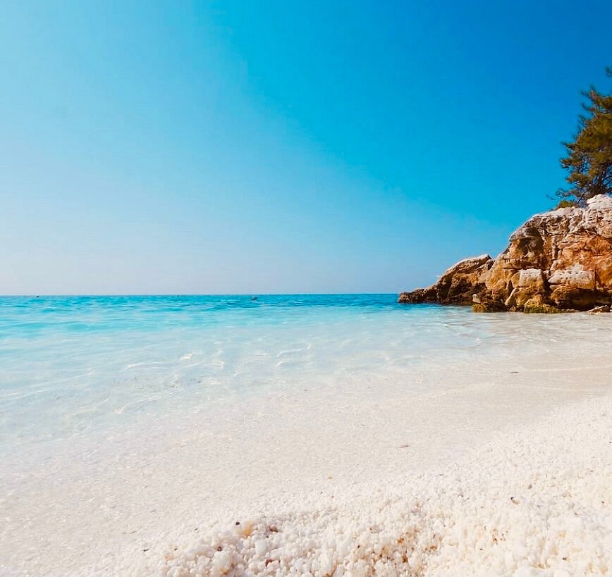 Trincomalee Escape Package 3 Days / 2 Nights