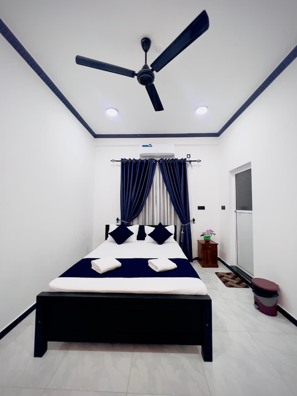Nilaveli Hotel | Apartment | Villa - DPH003